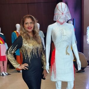 Meet your Posher, Maria